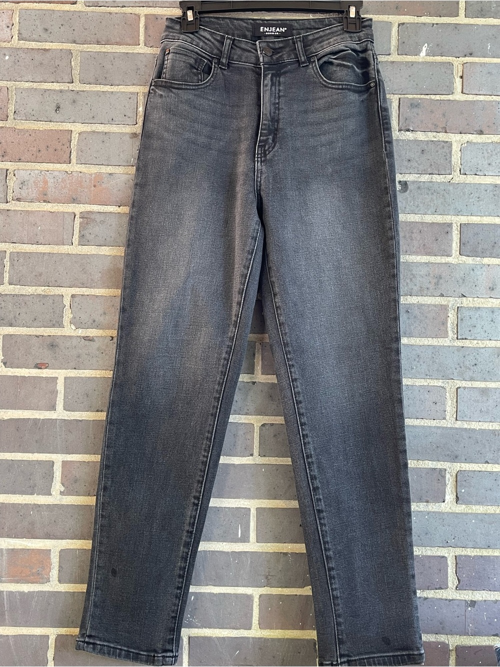 Women’s Charcoal Slim Straight Jeans Size 5